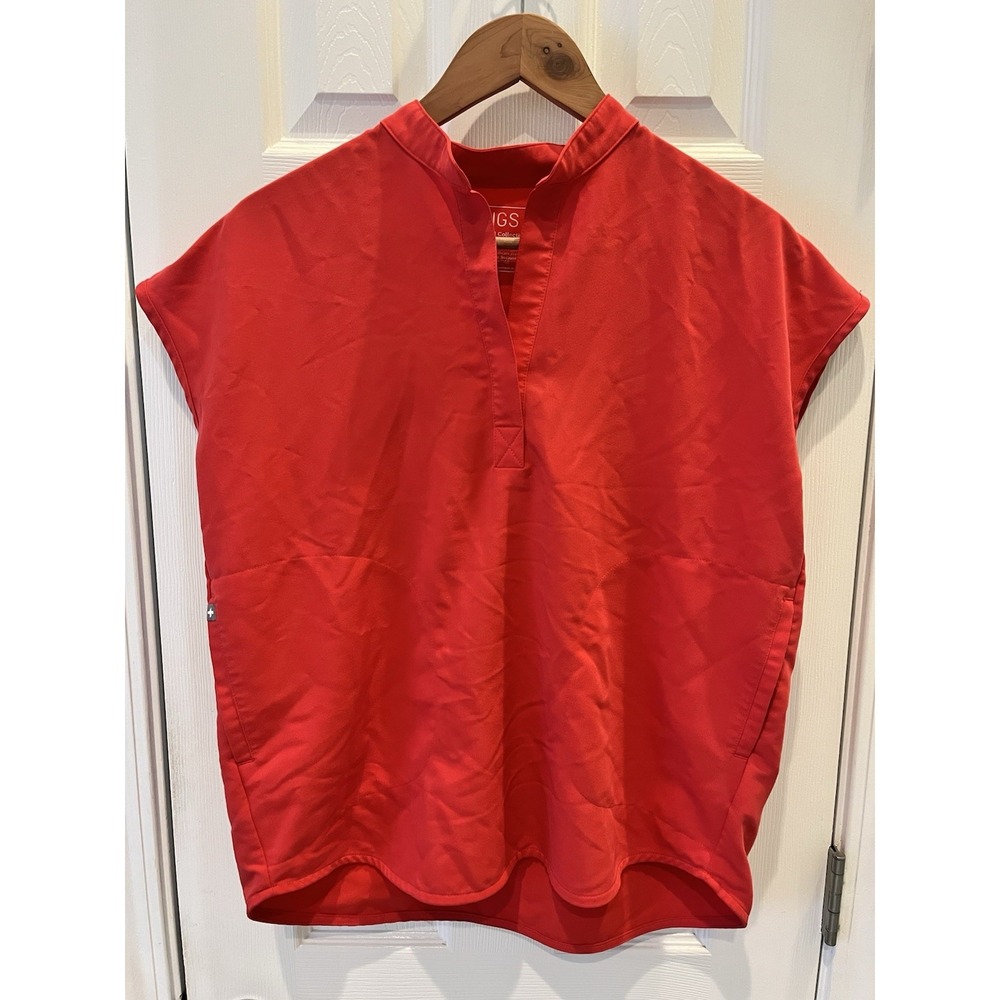 FIGS Technical Rafaela Oversized Scrub Top Women's Sz XS Neon Red WXXSW1003